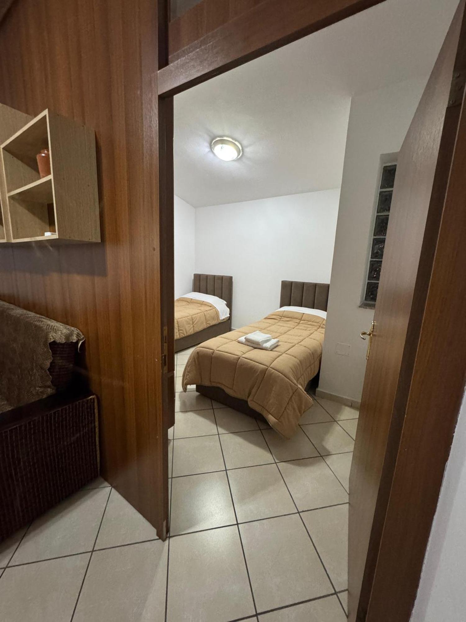 Aleksi&Eli Apartment Shkoder Ngoại thất bức ảnh