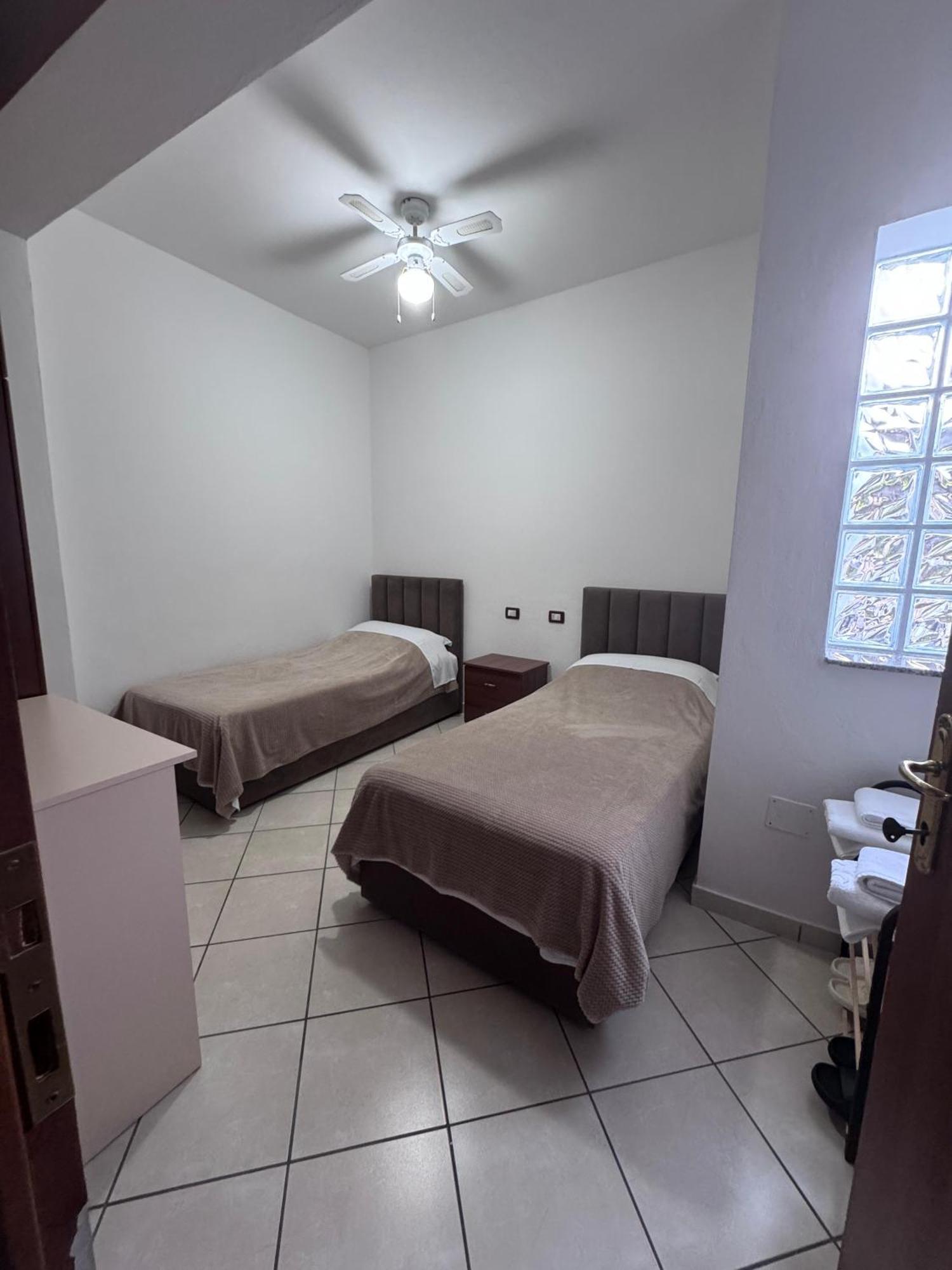 Aleksi&Eli Apartment Shkoder Ngoại thất bức ảnh